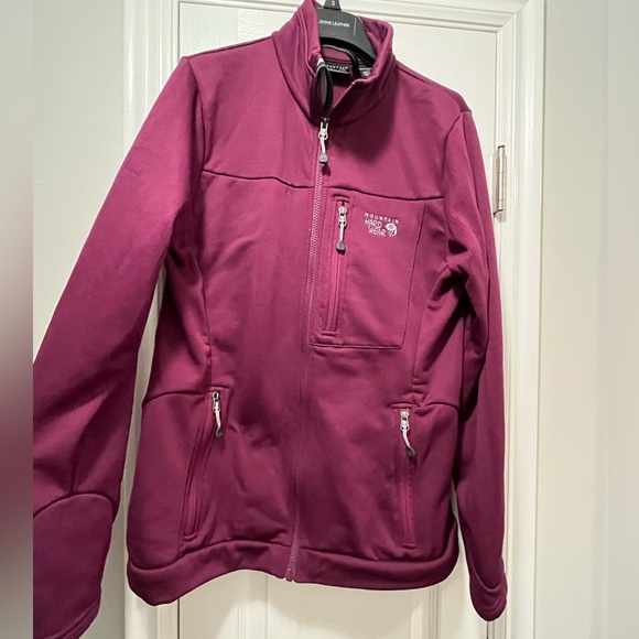 Mountain Hardwear Jackets & Blazers - Mountain Hardware light fleece jacket